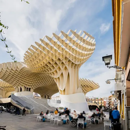Anfitrion 8 * Sevilla