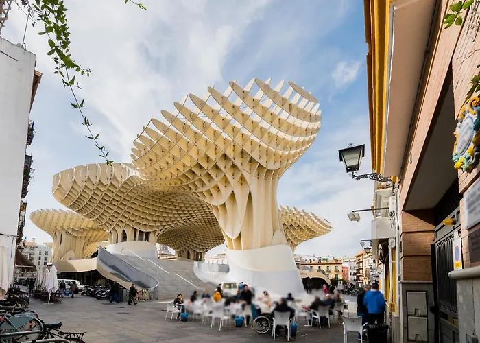 Anfitrion 8 * Sevilla